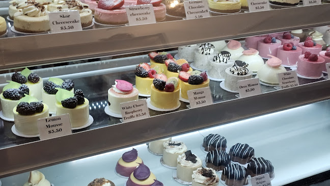 La Patisserie Fine Cakes & Pastries Inc.