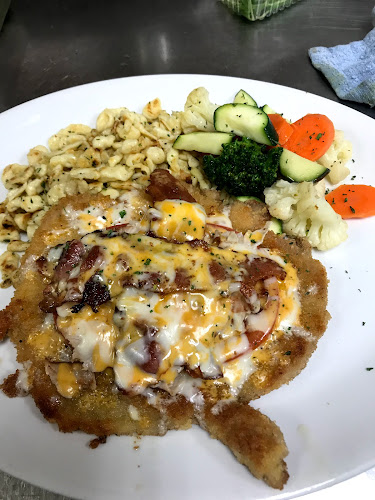 Opinii despre Passek's Classics Restaurant & Bakery în Kamloops - Hospitality and gastronomy