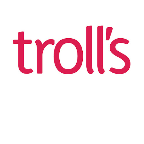 6408 Bay St, West Vancouver, BC V7W 2H1