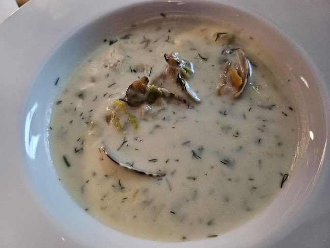 Boulevard Kitchen & Oyster Bar - Hospitality and gastronomy