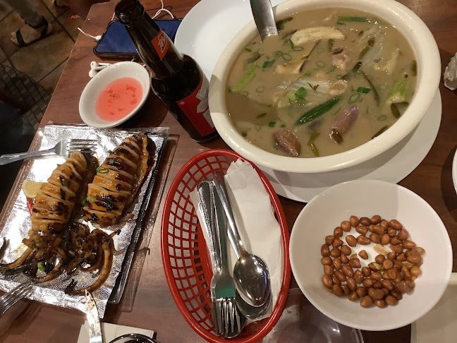 Robes Bar & Lounge - North York