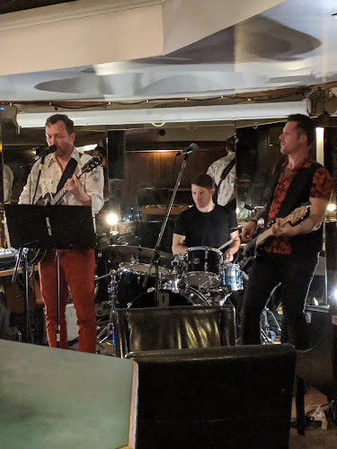 Opinii despre Lounge 390 în Greater Sudbury - Hospitality and gastronomy