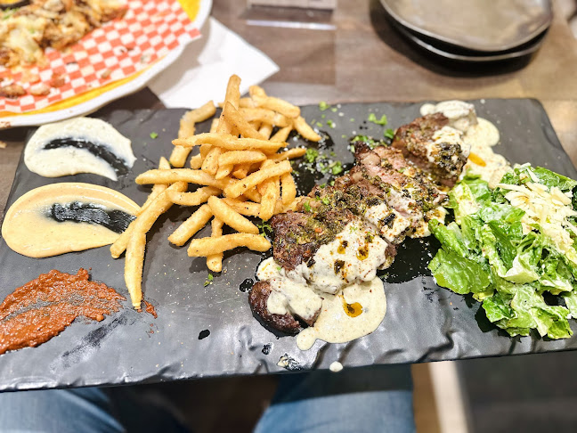 Comentarii opinii despre Blackstone Steakhouse and Grill - Mississauga