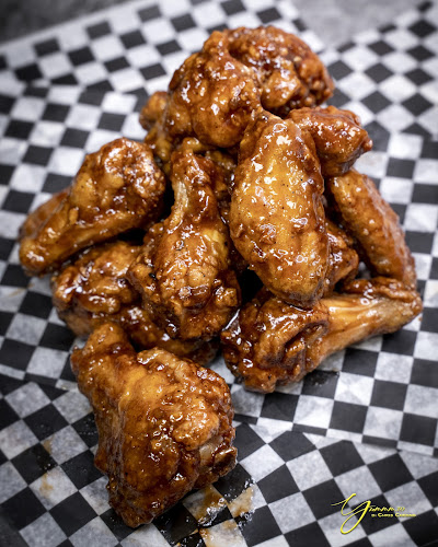 Double Double Pizza and Chicken - Oshawa