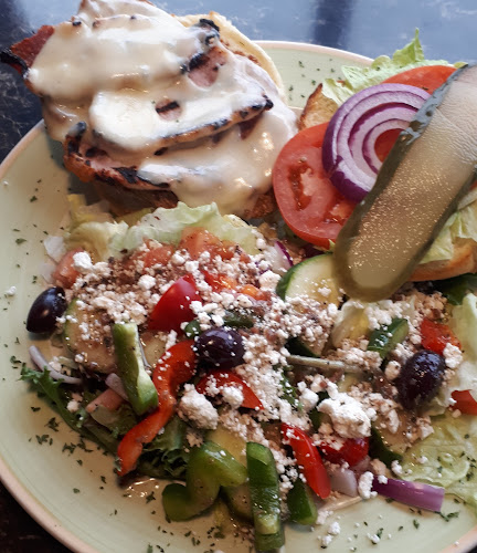 965 Dundas St W, Whitby, ON L1N 2K1