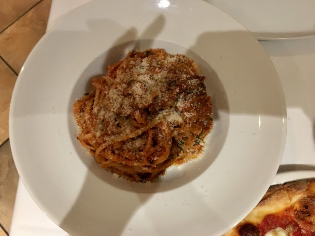 Napoli Ristorante Pizzeria - Hospitality and gastronomy