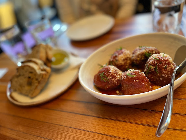 Di Beppe Restaurant - Hospitality and gastronomy