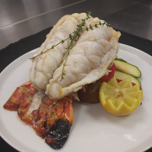 Opinii despre The School Fine Dining în Markham - Hospitality and gastronomy