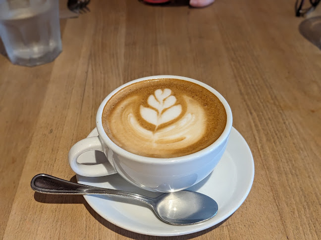 Opinii despre Atlas Cafe în Courtenay - Hospitality and gastronomy