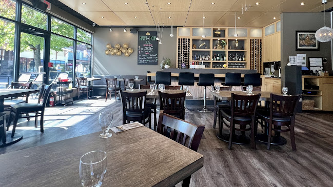 Baan Thai Wok & Bar - Victoria