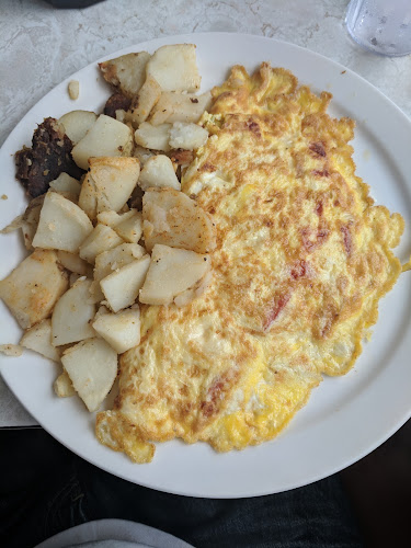 Del-Mar Restaurant - Hospitality and gastronomy