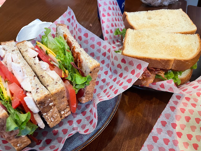 Comentarii opinii despre Kim's Café