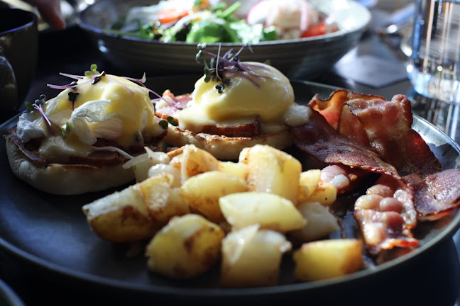 620 10 Ave SW #134, Calgary, AB T2R 1C3