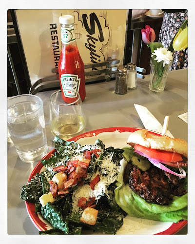 Skyline Restaurant - Toronto