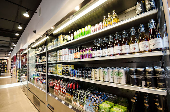 10 Aspen Stone Blvd SW, Calgary, AB T3H 0K3