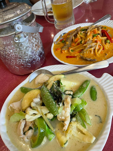 Comentarii opinii despre Noi Thai Restaurant