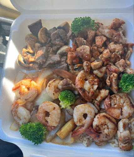 1848 Liverpool Rd #6, Pickering, ON L1V 1W3