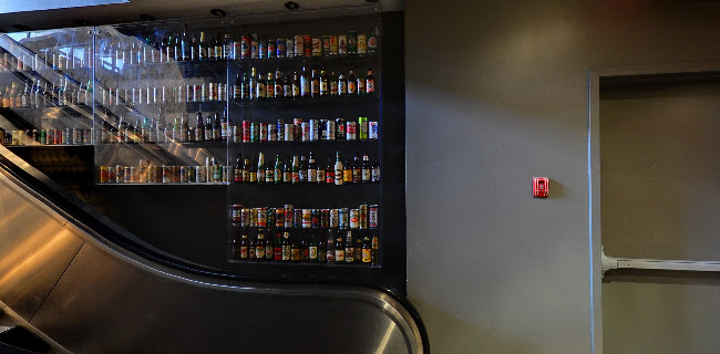 Comentarii opinii despre Underground Tap & Grill