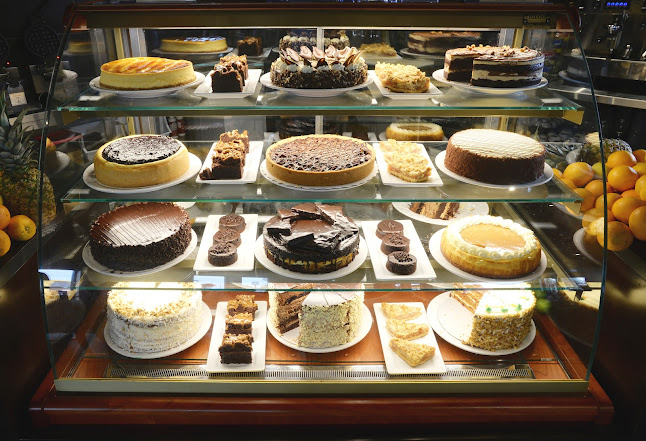 Symposium Cafe Restaurant |Stoney Creek|