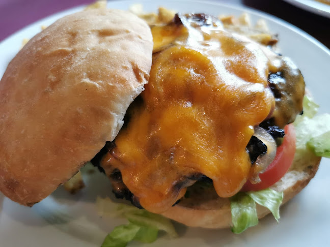 Opinii despre Portsmouth Tavern în Kingston - Hospitality and gastronomy