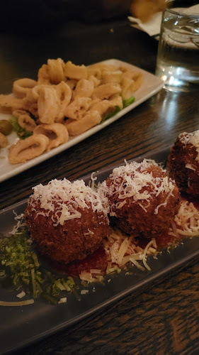 100 Regent St, Fredericton, NB E3B 3W4