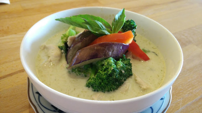 Ma Now Thai Kitchen - Hospitality and gastronomy