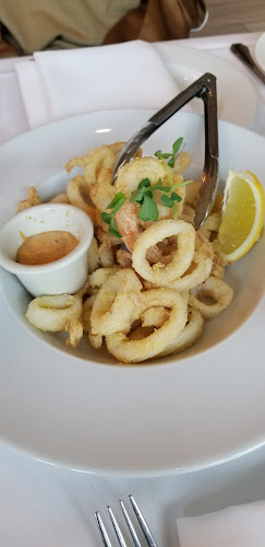 350 Burnhamthorpe Rd W, Mississauga, ON L5B 0N1