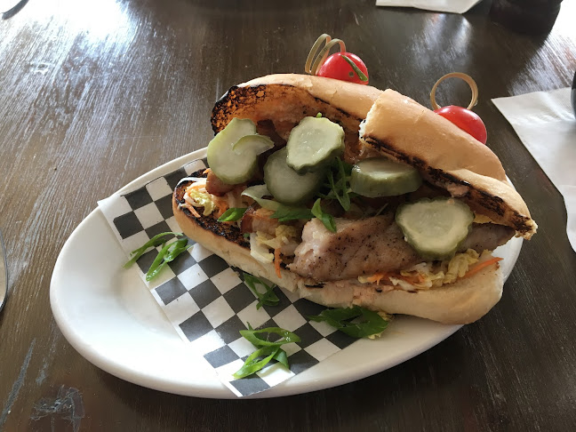 Opinii despre Tide and Vine Oyster House în Niagara Falls - Hospitality and gastronomy