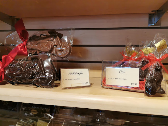 Comentarii opinii despre Cakebread Artisan Bakery & Hot Chocolates