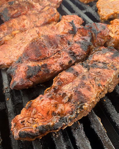 All Seasons Pig Roast & Catering - Red Deer