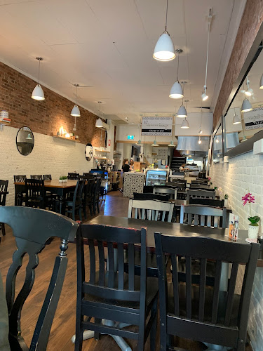 Uptown Eatery - Hospitality and gastronomy