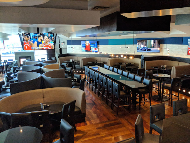 Moxies Scarborough Restaurant