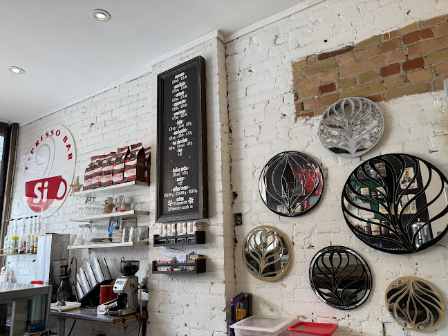 748 Broadview Avenue, Ground Floor, Toronto, ON M4K 2P1