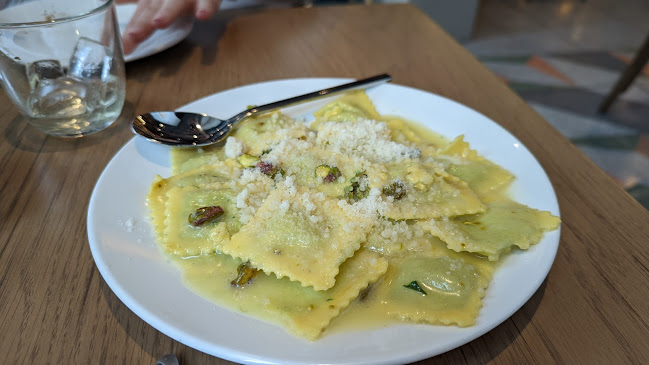 55 Bloor St W, Toronto, ON M4W 1A5