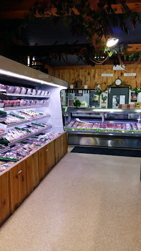 Comentarii opinii despre The Apple Factory Farm Market