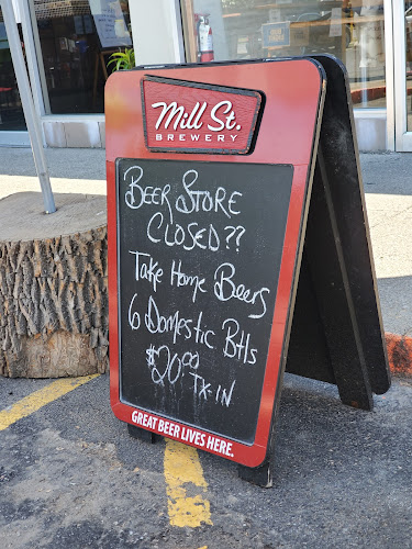 Kim's Wooden Nicol - Hospitality and gastronomy