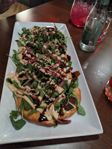 Opinii despre Nineteen 11 în Medicine Hat - Hospitality and gastronomy