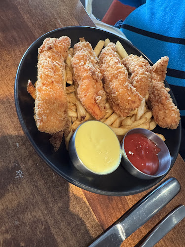 Cactus Club Cafe - Hospitality and gastronomy