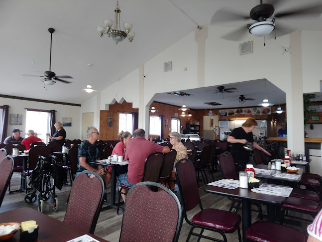 748 Rue Principale, Beresford, NB E8K 2E7