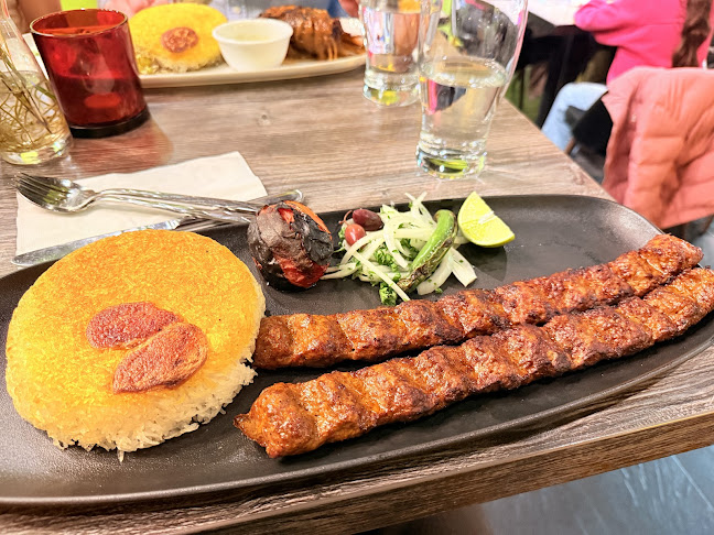 Comentarii opinii despre SADRA PERSIAN GRILL HOUSEرستوران صدراونكوور