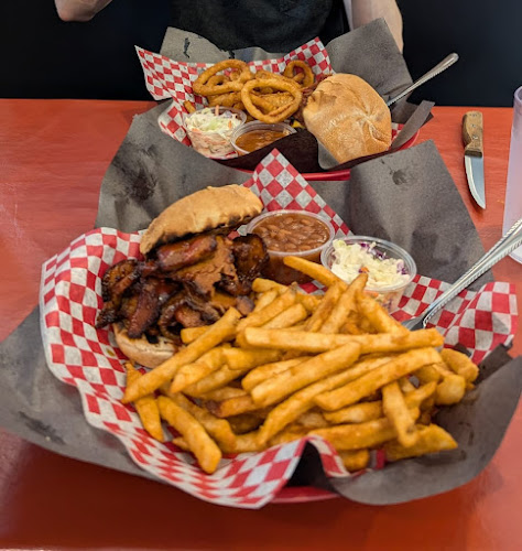 Comentarii opinii despre Big Bone BBQ & Wicked Wings