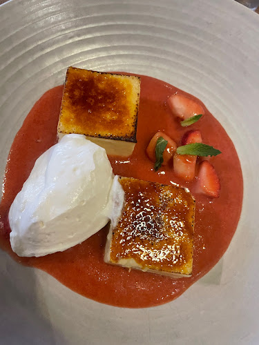 JOEY Kenaston - Winnipeg