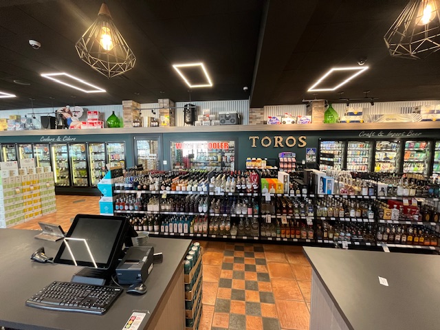 Comentarii opinii despre Toro's Liquor Store