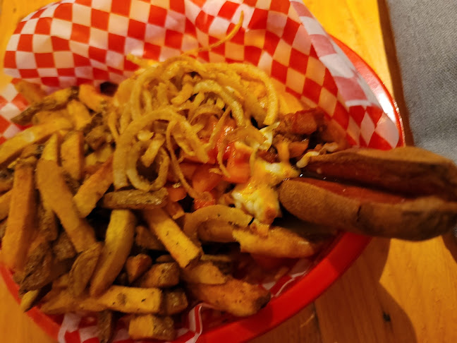 141 Ontario St N, Kitchener, ON N2H 4Y5