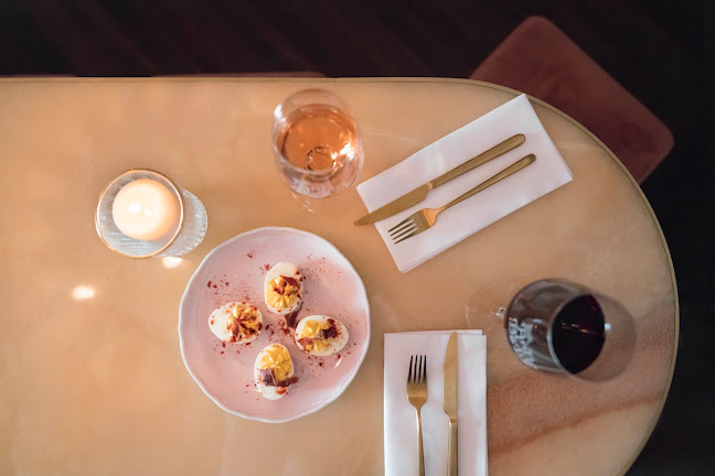 Opinii despre Bar Annabelle în Calgary - Hospitality and gastronomy