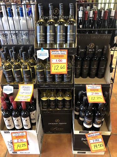 Comentarii opinii despre Toro's Liquor Store