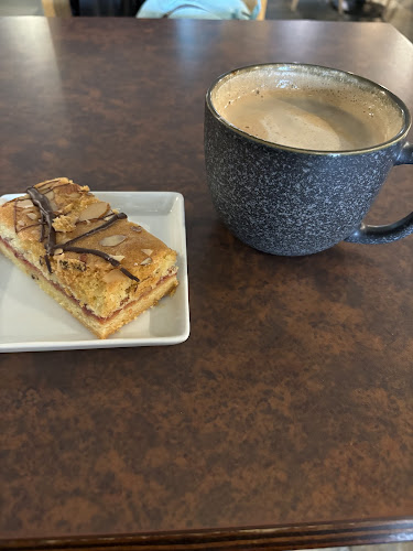 19 Dallas Rd #110, Victoria, BC V8V 4Z9