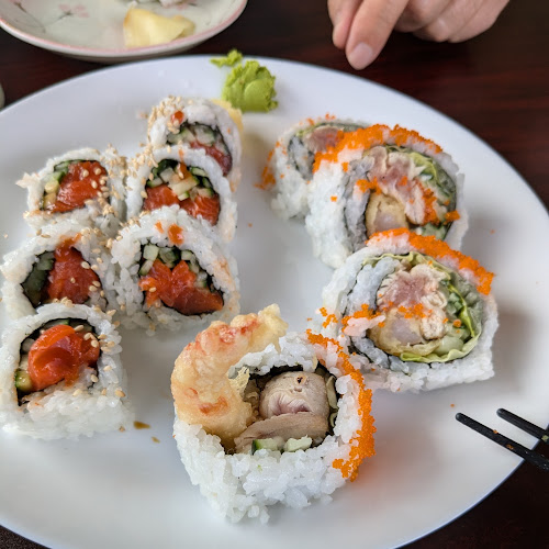Sam's Sushi - Parksville