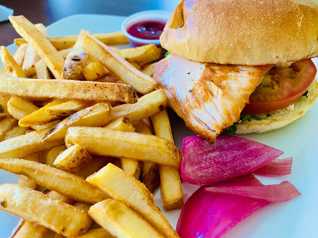 Opinii despre The Raven Pub în North Vancouver - Hospitality and gastronomy