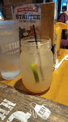 Opinii despre Montana’s BBQ & Bar în Charlottetown - Hospitality and gastronomy